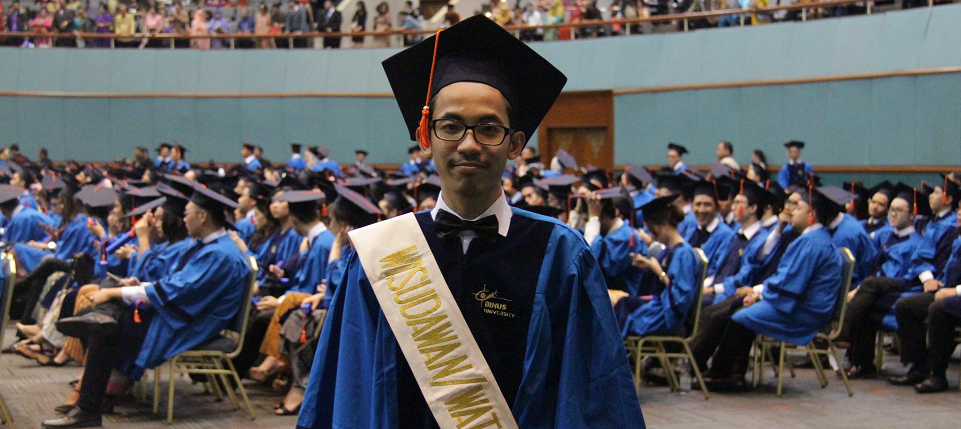 MERAIH MIMPI BERSAMA BINUS ONLINE LEARNING