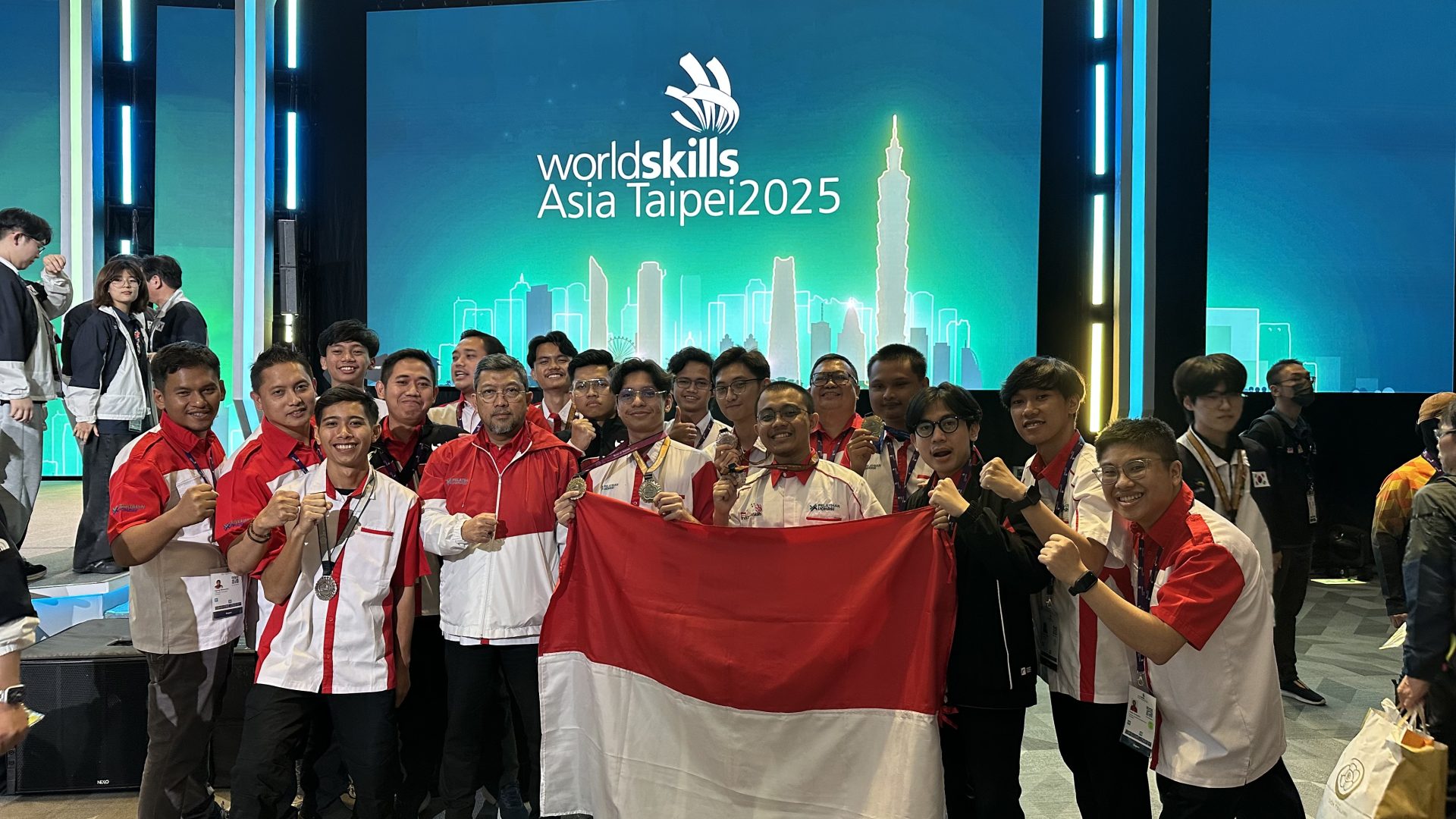 Peran Binusian dalam Pengembangan Talenta Digital Indonesia di WorldSkills ASEAN &amp; Asia 2025